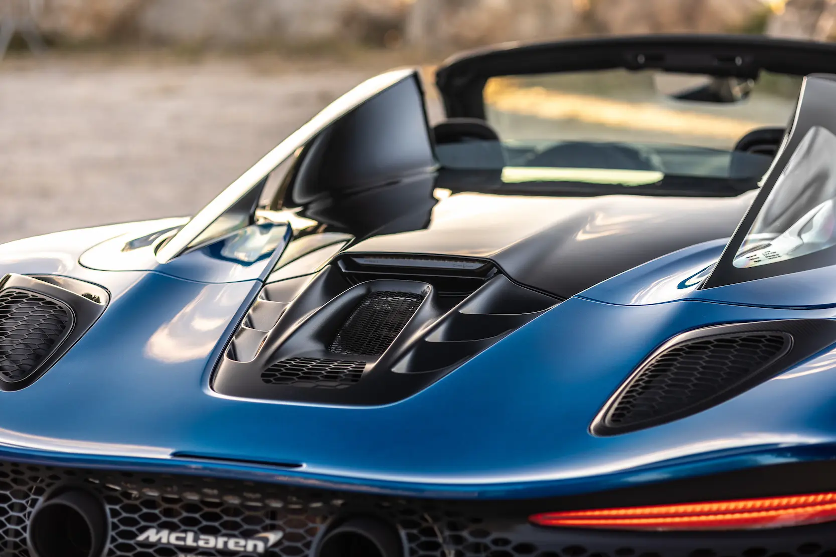 McLaren Artura Spider échappement