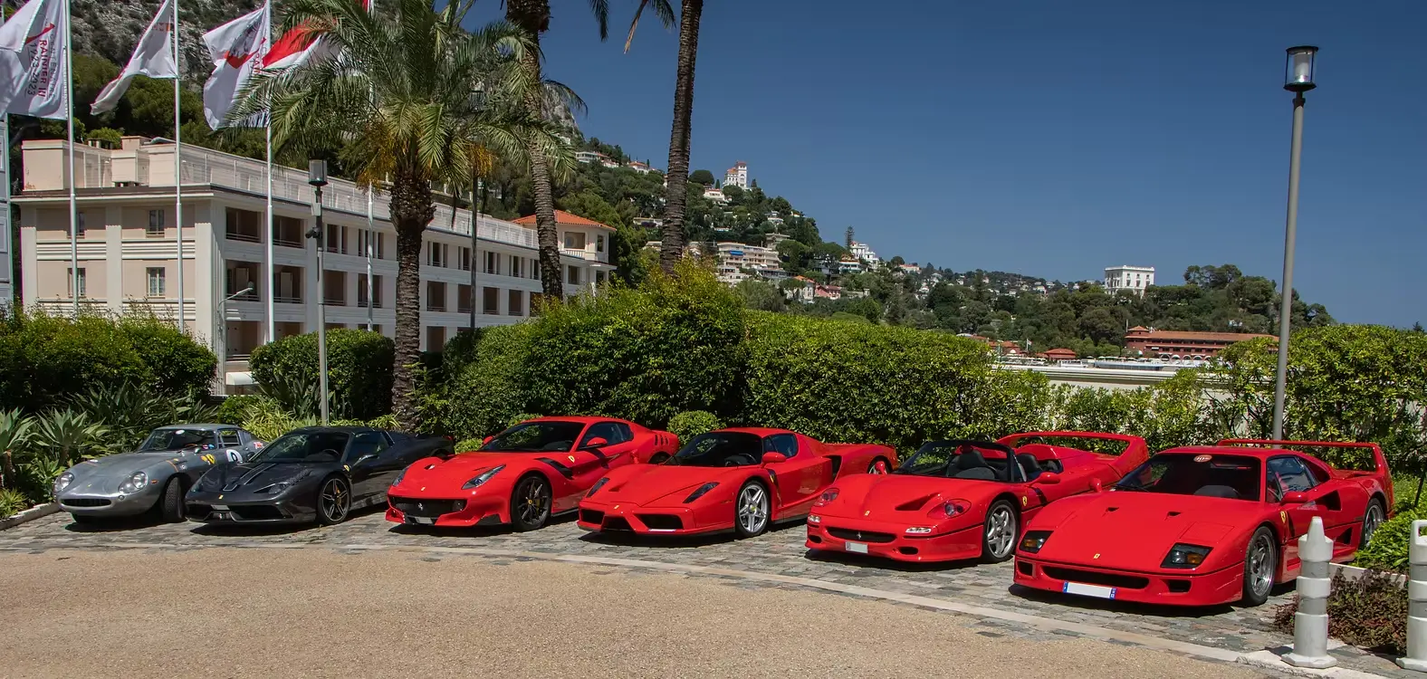 Rallye Ferrari Passion supercars Rallye Ferrari Passion supercars Kar Garden Museum 2025 Vaugrenier
